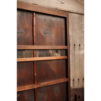 節からの覗き穴のある板戸　B731 