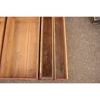 縦桟引戸の欅階段箪笥　M54 