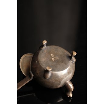 韓国美術工芸 李王家 純銀獣口三脚水滴　S2024 