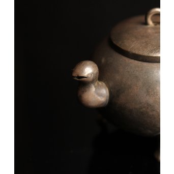 韓国美術工芸 李王家 純銀獣口三脚水滴　S2024 