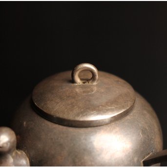 韓国美術工芸 李王家 純銀獣口三脚水滴　S2024 