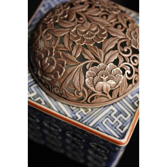 三浦竹泉銘祥瑞手銀火屋四方香炉　K104 