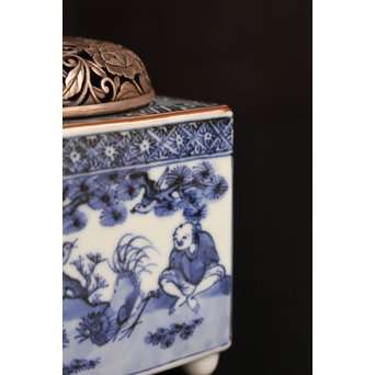 三浦竹泉銘祥瑞手銀火屋四方香炉　K104 