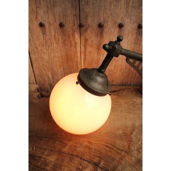 紫色球体の洋館ブラケット照明　A1398 