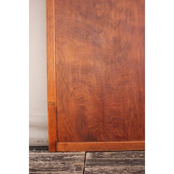 杉一枚板の建具　4枚1組　B758 ※内一枚に割れ等の直しが見られますが　上手に直っています