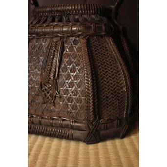 和田菁竺銘　竹工芸唐物写竹花籠　S2214 