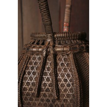 和田菁竺銘　竹工芸唐物写竹花籠　S2214 