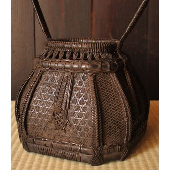 和田菁竺銘　竹工芸唐物写竹花籠　S2214 