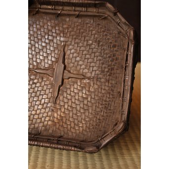 和田菁竺銘　竹工芸唐物写竹花籠　S2214 