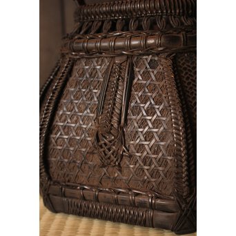 和田菁竺銘　竹工芸唐物写竹花籠　S2214 