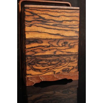 黒柿玉杢上質提重箱　S2501 