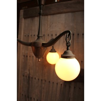 洋館の曲線美3灯シャンデリア/照明　A1435 