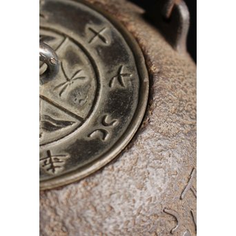 光玉堂日露征記念丸型鉄瓶　H429 