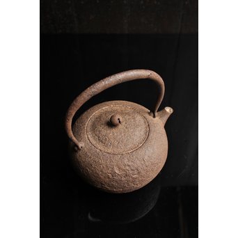 有坂銘　侘砲口鉄瓶　H430 