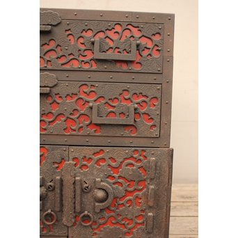 唐草佐渡型船箪笥　I243 