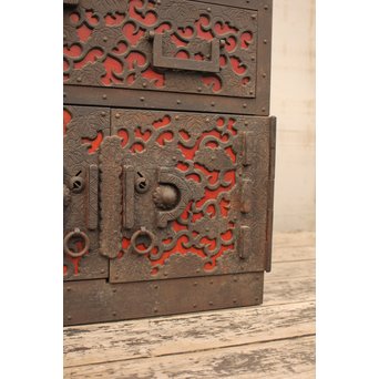 唐草佐渡型船箪笥　I243 