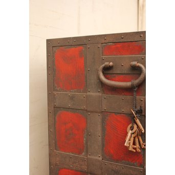 唐草佐渡型船箪笥　I243 