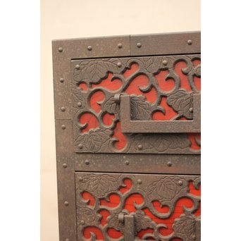 唐草佐渡型船箪笥　I243 