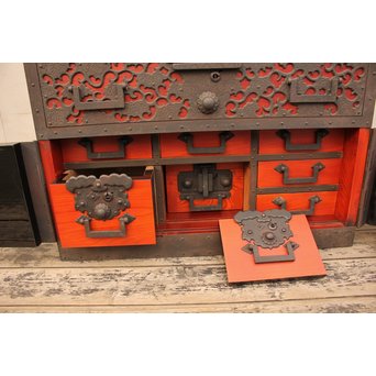 唐草佐渡型船箪笥　I243 