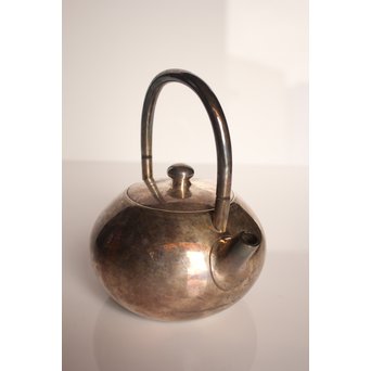 打出砲口銀瓶湯沸　K208 