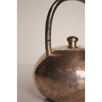 打出砲口銀瓶湯沸　K208 