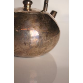 打出砲口銀瓶湯沸　K208 