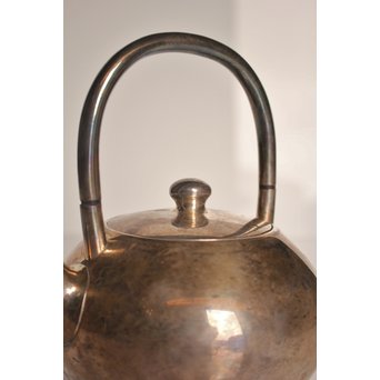 打出砲口銀瓶湯沸　K208 