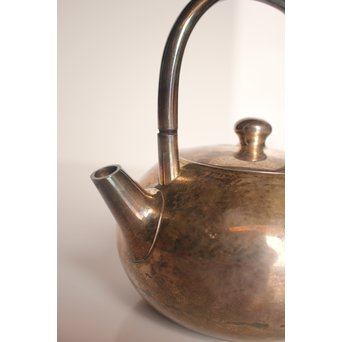 打出砲口銀瓶湯沸　K208 