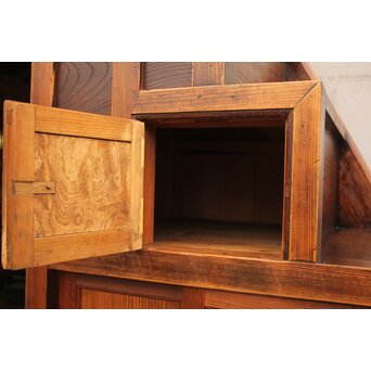 幅の狭い時代階段箪笥　I246Y 