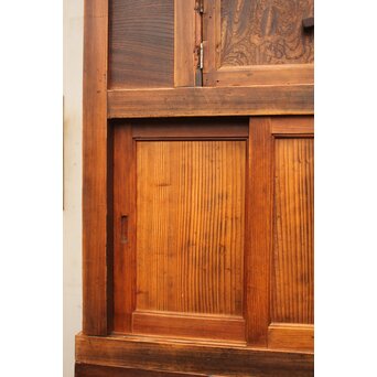 幅の狭い時代階段箪笥　I246Y 