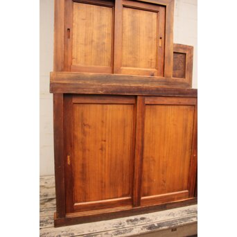 幅の狭い時代階段箪笥　I246Y 