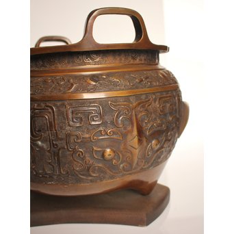 古青銅器風饕餮紋宣徳大火鉢/瓶掛　H444 