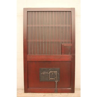 象嵌肉厚扇真鍮金具総欅上杢格子蔵戸　W436 