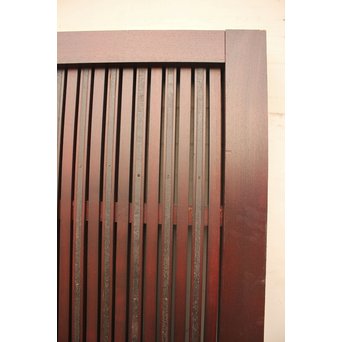 象嵌肉厚扇真鍮金具総欅上杢格子蔵戸　W436 