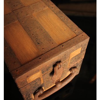 総檜千両箱　J2275 