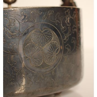 彫金葵御紋 純銀平提手銚子/銀瓶　K239 