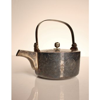 彫金葵御紋 純銀平提手銚子/銀瓶　K239 