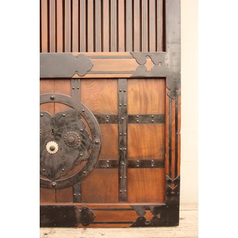 鉄尽総欅格子蔵戸　W439Y 