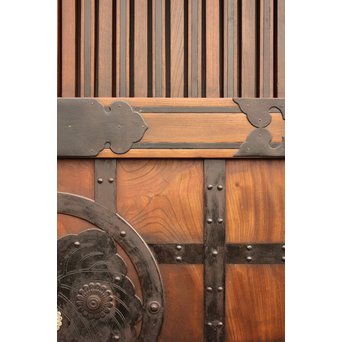 鉄尽総欅格子蔵戸　W439Y 