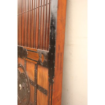 鉄尽総欅格子蔵戸　W439Y 