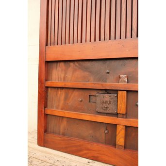 鉄尽総欅格子蔵戸　W439Y 