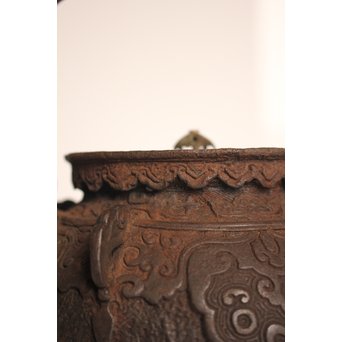 大国造底印有　饕餮紋鉄瓶　K260 