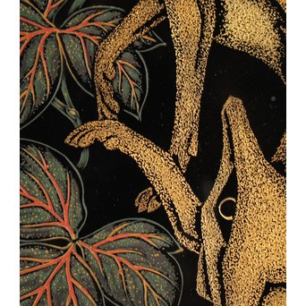 稲垣豊秋作　彫漆色紙箱’野狐’　S2723 