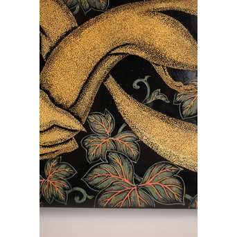 稲垣豊秋作　彫漆色紙箱’野狐’　S2723 