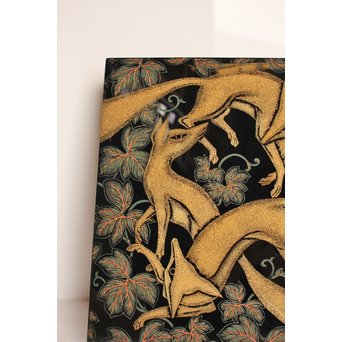 稲垣豊秋作　彫漆色紙箱’野狐’　S2723 