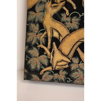 稲垣豊秋作　彫漆色紙箱’野狐’　S2723 