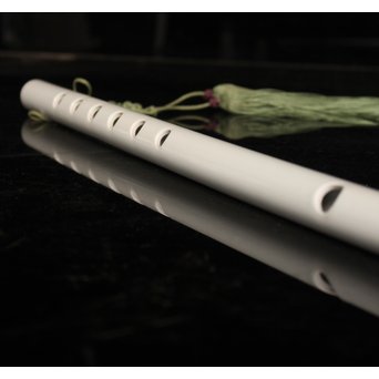 清風与平作　白磁横笛/花器　S2726 