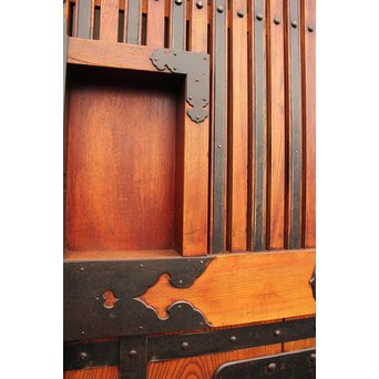 豪華鉄金具総欅格子蔵戸　W468Y 