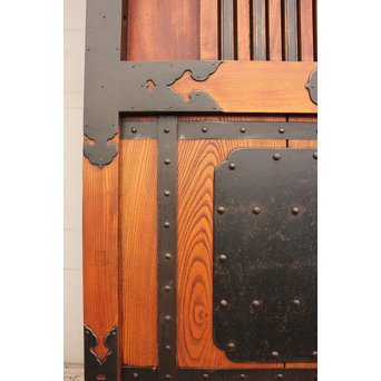 豪華鉄金具総欅格子蔵戸　W468Y 