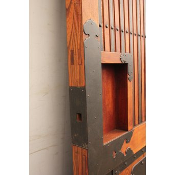 豪華鉄金具総欅格子蔵戸　W468Y 